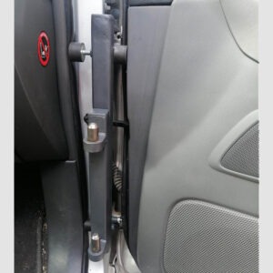 Εγκατάσταση ανυψωτήρα ατόμων KPL100 σε Toyota Land Cruiser 2007 6 KPL100 j 1