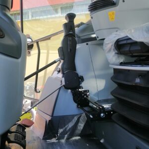 Εγκατάσταση συστήματος φρένου-γκαζιού push&pull EASY DRIVE σε Τρακτέρ Claas 2024 3 Claas 01 1