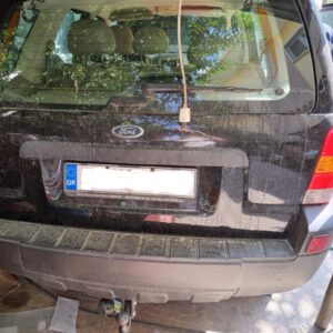 Εγκατάσταση ανυψωτήρα ατόμων KPL100 σε Ford Maverick 2008 5 KPL100 Ford Maverick 03