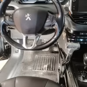Εγκατάσταση συστήματος φρένου-γκαζιού PUSH&PULL SPEED & BRAKE σε Peugeot 2008 2017 4 SPEED BRAKE Peugeot 2008 02