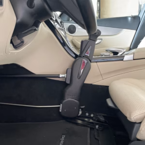 Εγκατάσταση συστήματος φρένου-γκαζιού push&pull EASY DRIVE σε Mercedes C180 2015 3 EASY DRIVE Mercedes C180 1 1