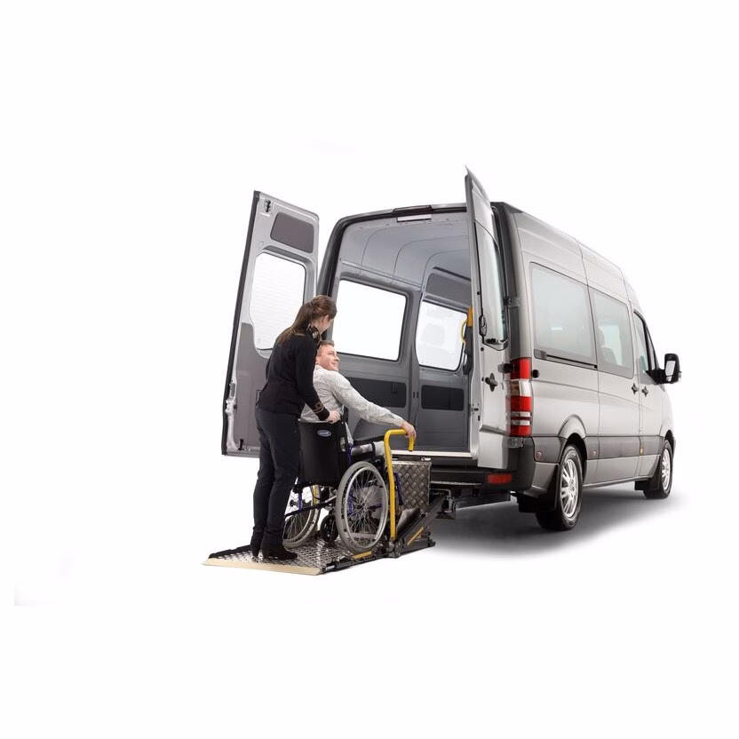 Ανελκυστήρας κασέτας BraunAbility A-Series για μίνι λεωφορεία